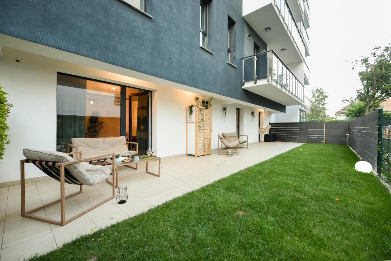 Vacation Feel - 2br With Terrace & Private Parking In Baneasa Appartement *