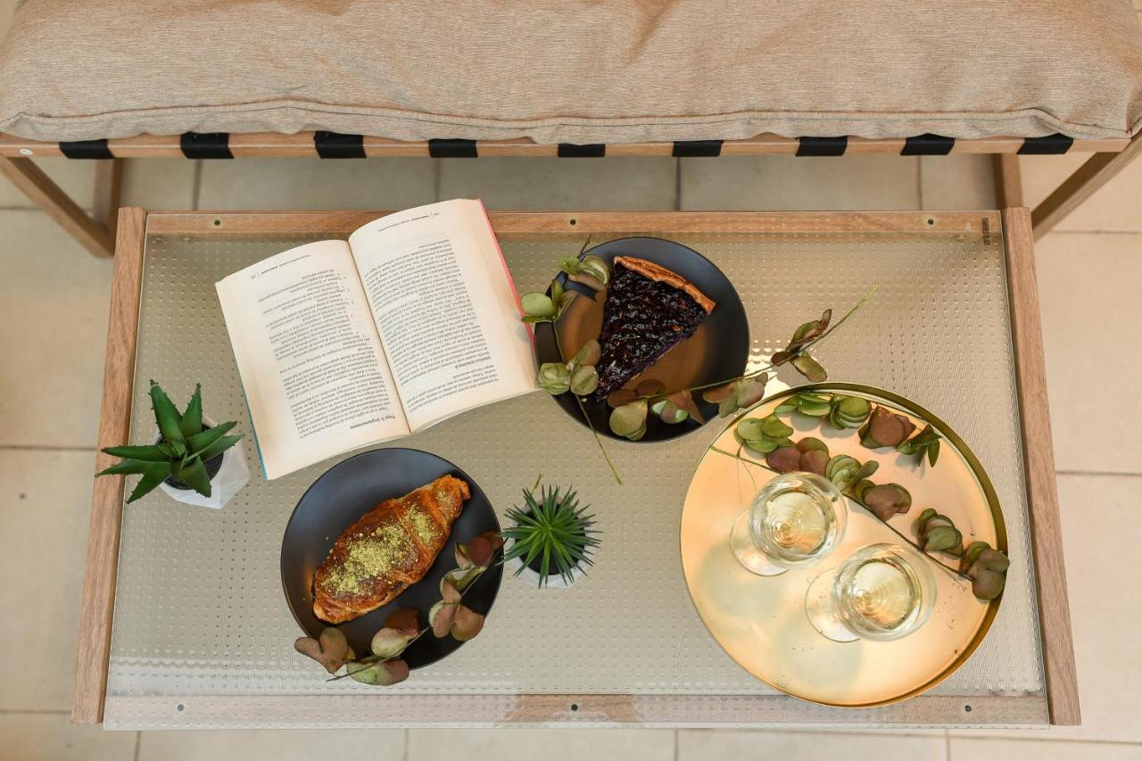 Vacation Feel - 2br With Terrace & Private Parking In Baneasa Appartement
