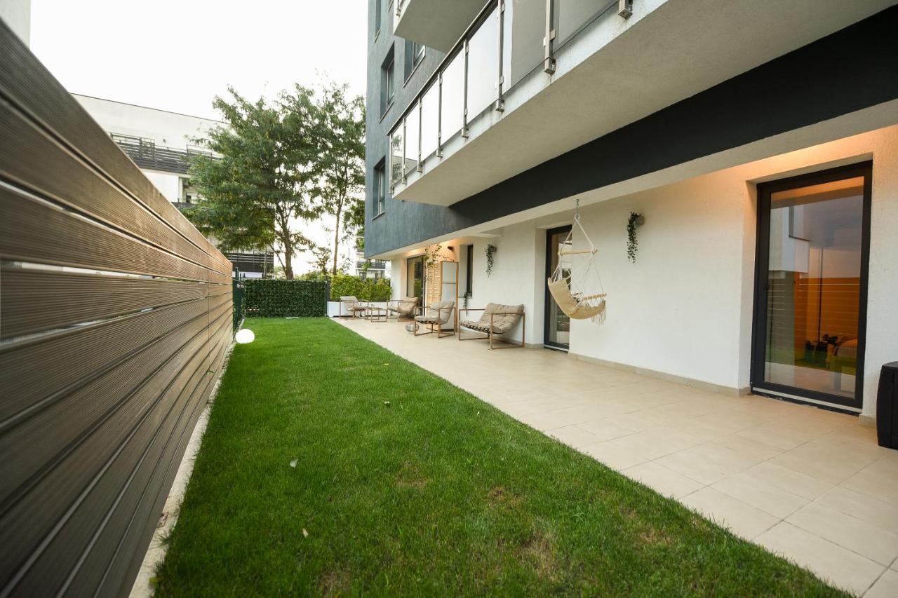 Vacation Feel - 2br With Terrace & Private Parking In Baneasa Appartement *