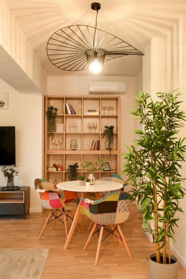 Vacation Feel - 2br With Terrace & Private Parking In Baneasa Appartement Bucarest